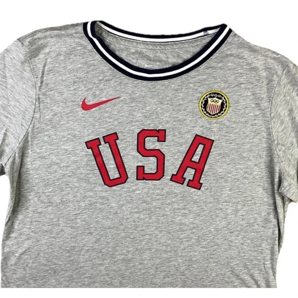 Nike Olympics USA T-Shirt Women Sz M Crewneck Short Sleeve Team Graphic Tee
